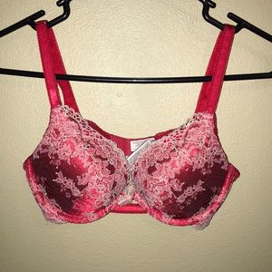Victoria’s Secret red push-up bra